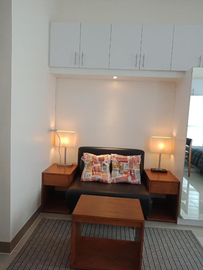 Mabolo Garden Flat A7 Near Ayala Mall Lägenhet Cebu Exteriör bild