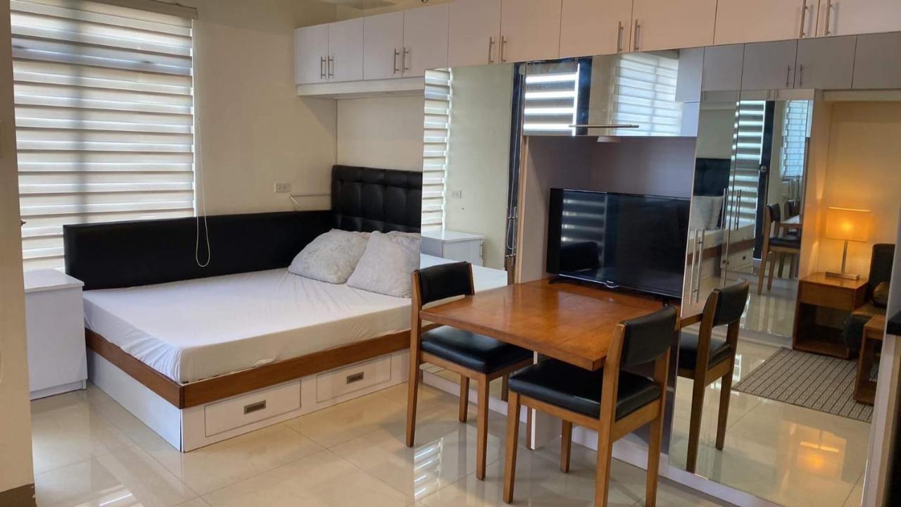 Mabolo Garden Flat A7 Near Ayala Mall Lägenhet Cebu Exteriör bild
