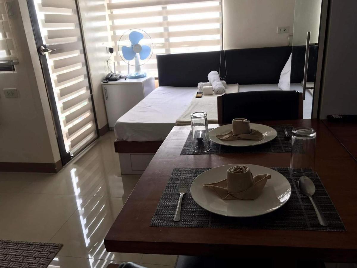 Mabolo Garden Flat A7 Near Ayala Mall Lägenhet Cebu Exteriör bild